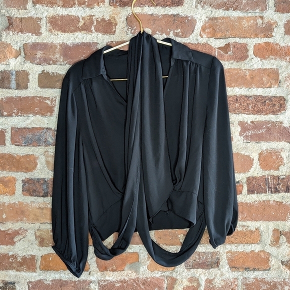 New York & Company 7th Avenue Black Wrap Flowy Top w/ Tie Waist & Side Zipper - Picture 2 of 11